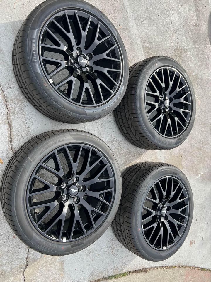 New Ford Mustang Performance Pack Wheels 19” New Pirelli Tires Rines Nuevos Oem Rims Staggered
