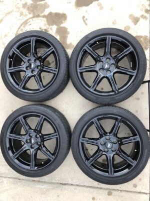 2018 black accent wheels/tires