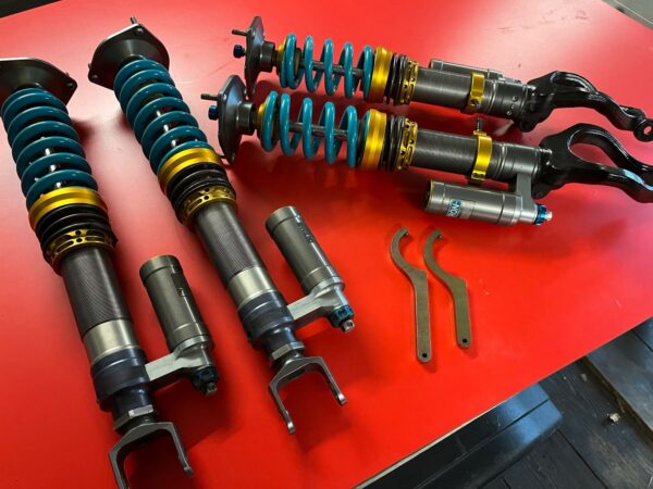 Coilover Nissan GTR R35 Nitron NTR R3 Coilover Nissan GTR R35 Nitron NTR R3