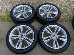 Original Ford Mustang GT 19 inch rims JR3Z1007M