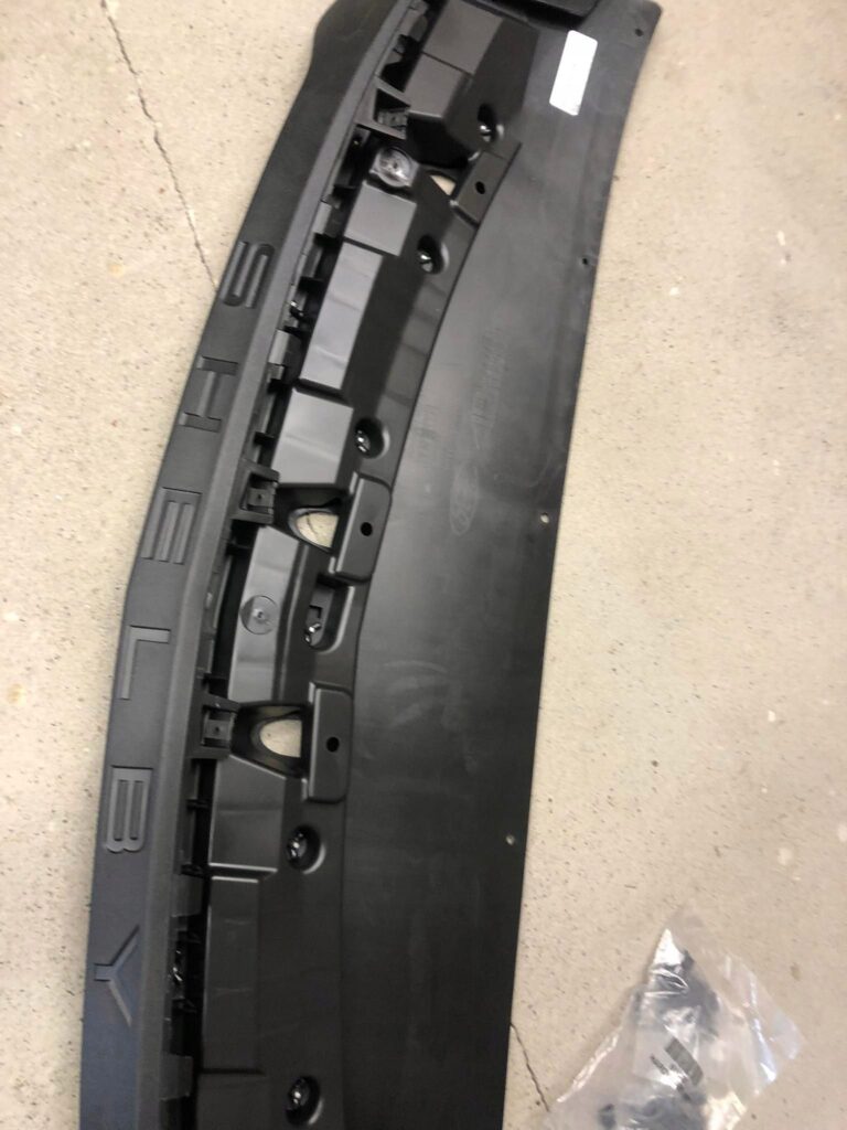 photo_2022-06-24_08-20-08 (2) 2015-21 MUSTANG SHELBY GT350R FRONT SPLITTER