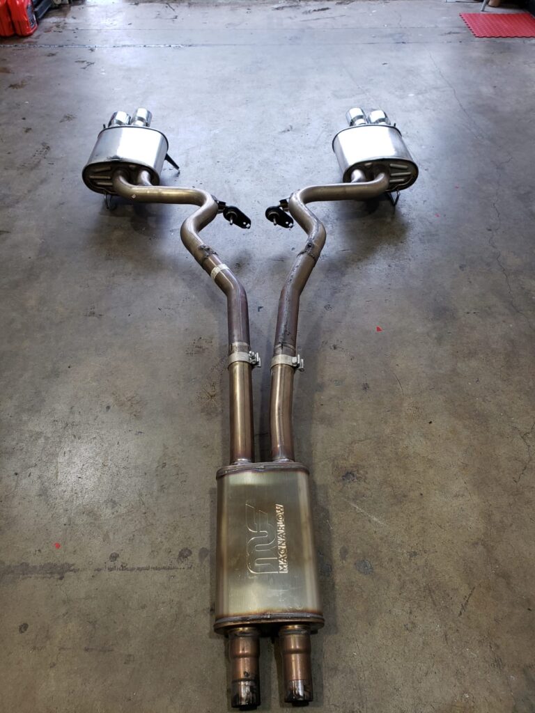 Roush Axel Back w/ Magnaflow resonated x-pipe