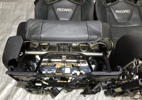 photo_2023-02-08_19-16-20 2018-2020 Ford Mustang GT S550 Black Leather Recaro Front Seats / FM005