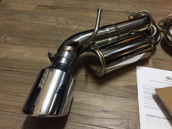 photo_2023-02-08_19-23-27 Q60 Helmholtz Exhaust