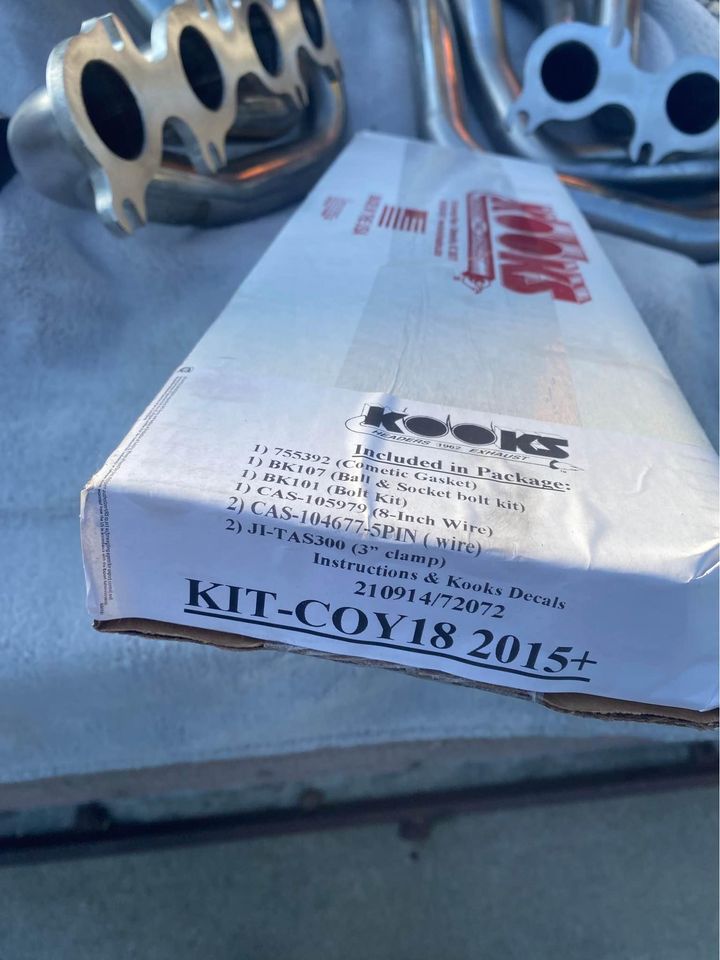 KOOKS 2015-2023 Mustang GT 1-7/8” Headers with 3” SS Catted Connection Pipes