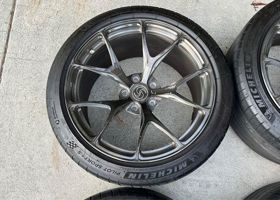 Extra Wheel (Set of 5) Signature SV104 Forged Wheels 5x120 | 19”/PS4S/TPMS