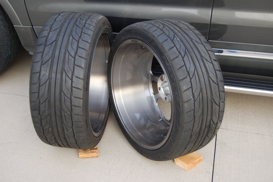 MUSTANG NICHE WHEELS WITH NITTO TIRES