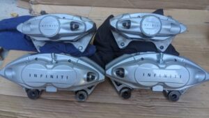 Q50/ Q60 Calipers infiniti "AKEBONO" set