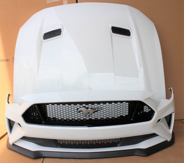 2018-23 Mustang hood bumper cover fender set Oxford White OEM 2018-23 Mustang hood bumper cover fender set Oxford White OEM