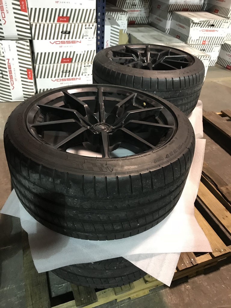 OEM GT350 Wheels/Tires